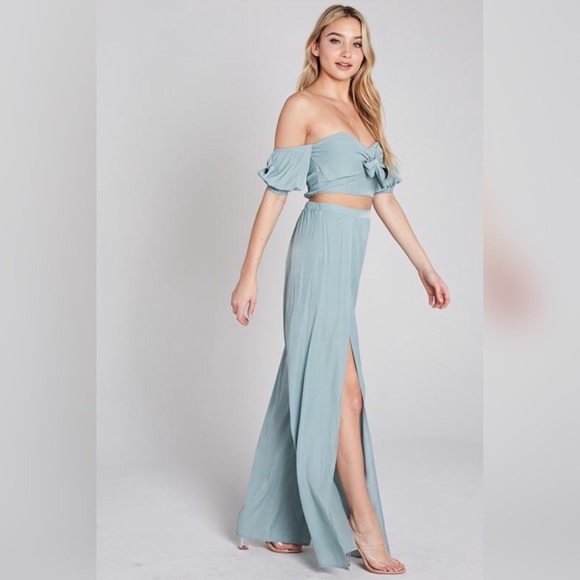 LYNETTE SET - Picture 3 of 4